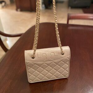 Like New - Tory Burch French Beige Leather Savannah XBody/Shoulder Bag